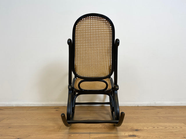 WMK # The Original! Famous and very well-preserved rocking chair Model 14 by Thonet with bentwood frame and Viennese wickerwork # Rocking armchair, reading chair, relaxation chair, vintage