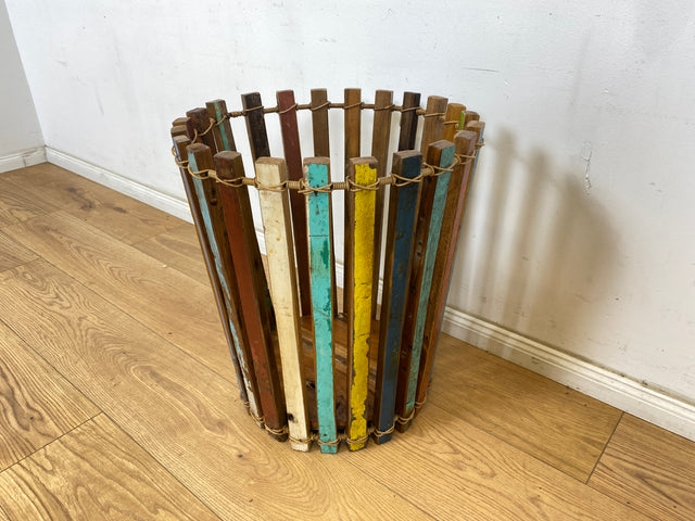 Boatwood by WMK # 1/3 Einzigartiger Papierkorb aus altem Bootsholz, ein handgefertigtes Unikat aus Teakholz , ⌀45cm # bunter Papiereimer Eimer Abfalleimer Korb Mülleimer Müllkorb Blumentopf Upcycling