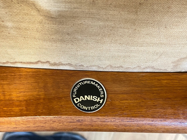 WMK I Set aus 4 stilvollen skandinavischen Designer Stühlen von Erik Buck aus Teakholz mit schwarzem Kunst Leder Bezug I Esszimmerstühle Küchenstühle Holzstühle Chairs Danish Design Vintage Skai Teak