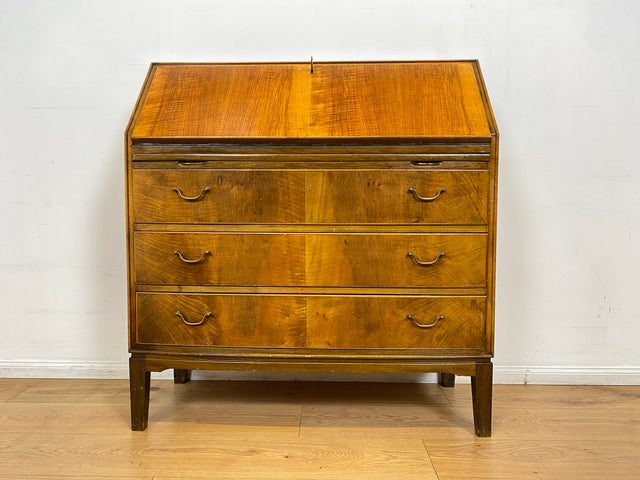 WMK I Sehr schöner skandinavischer Mid-Century Sekretär aus vollem Holz mit Schubladen und fester Schreibplatte I Schreibschrank Desk Schreibtisch Kommode Schubladenkommode Vintage Berlin Köln München