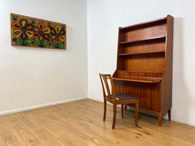 WMK I Hochwertiger skandinavischer Mid-Century Bücherschrank aus vollem Holz mit ausziehbarer Schreibplatte I Sekretär Desk Schreibtisch Bücherregal Regal Highboard Kommode Vintage Berlin Köln Bremen