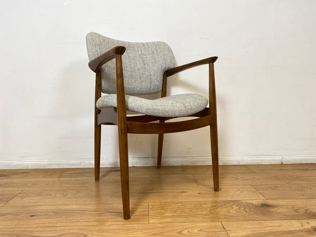 WMK I Skandinavischer Mid-Century Designer Sessel von Ejnar Larsen & Aksel Bender für Fritz Hansen mit Wollbezug & Teakholz Rahmen I Armlehnstuhl Armchair Stuhl Schreibtisch Danish Design Vintage Teak