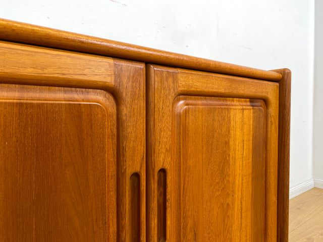 WMK I Stilvolle & gut erhaltene skandinavische Mid-Century Kommode aus vollem Holz in Teak I Schrank Sideboard Schuhschrank Wäschekommode Vintage 60er 70er Danish Design Teakholz München Hamburg Kiel