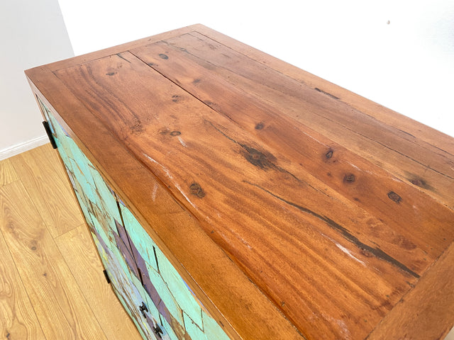 Boatwood by WMK I Einzigartiger Schrank in Meeresblau I handgefertigt aus altem Bootsholz I Highboard Kommode Sideboard Wäscheschrank Bar Barschrank Schuhschrank Schuhkommode Berlin Stuttgart Rostock