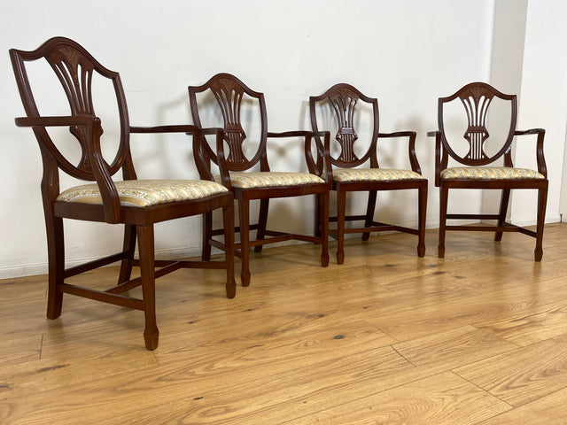 WMK I Set aus 4 eleganten Esszimmerstühlen in englischem Stil mit Armlehnen und hochwertigem Sitzbezug I Stühle Armlehnstühle Küchenstühle Holzstühle Regency Empire Vintage Möbel Berlin Leipzig Bremen