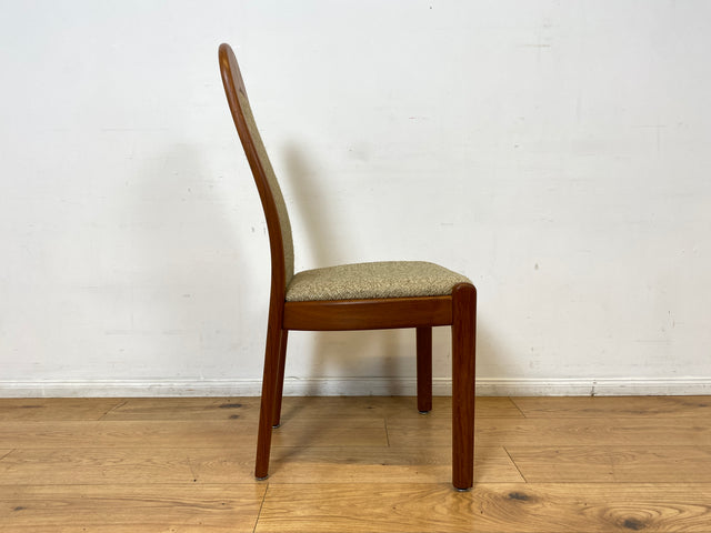 WMK I Set aus 4 hochwertigen skandinavischen Designer Stühlen I Holstebro Møbelfabrik I Teakholz I naturbeiger Originalbezug I Dining Chairs Armlehnen Esszimmer Danish Design Mid-Century Vintage Teak