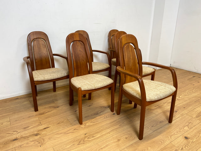 WMK I Set aus 6 hochwertigen skandinavischen Designer Stühlen I EMC Furniture I Teakholz massiv I naturbeiger Originalbezug I Dining Chairs Armlehnen Esszimmer Danish Design Mid-Century Vintage Teak