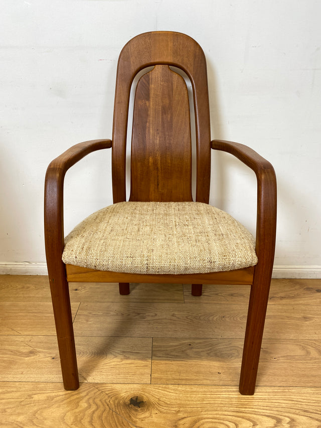 WMK I Set aus 6 hochwertigen skandinavischen Designer Stühlen I EMC Furniture I Teakholz massiv I naturbeiger Originalbezug I Dining Chairs Armlehnen Esszimmer Danish Design Mid-Century Vintage Teak