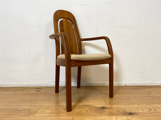 WMK I Set aus 6 hochwertigen skandinavischen Designer Stühlen I EMC Furniture I Teakholz massiv I naturbeiger Originalbezug I Dining Chairs Armlehnen Esszimmer Danish Design Mid-Century Vintage Teak