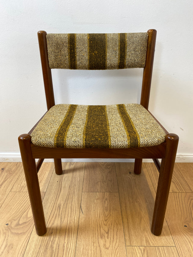 WMK I Set aus 6 stilvollen skandinavischen Mid-Century Designer Stühlen von Farstrup I Teakholz Rahmen & Wollbezug I Stühle Chairs Esszimmer Küchen Holz Danish Design Vintage Berlin Leipzig Rostock