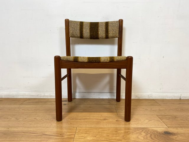 WMK I Set aus 6 stilvollen skandinavischen Mid-Century Designer Stühlen von Farstrup I Teakholz Rahmen & Wollbezug I Stühle Chairs Esszimmer Küchen Holz Danish Design Vintage Berlin Leipzig Rostock