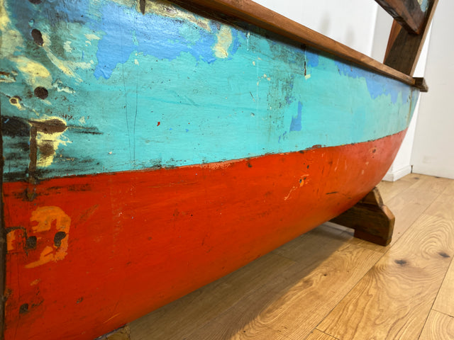 Boatwood by WMK # Besondere Sitzbank aus altem Boot I handgefertigtes & nachhaltiges Unikat in Originalfarbe I Bank Sofa Couch Küchenbank Sideboard Flur Holz Schiff Einbaum Möbel Bootsmöbel Loft Bench