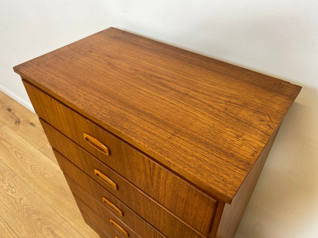WMK # Stilvolle & gut erhaltene skandinavische Mid-Century Kommode in Teakholz mit Schubladen & formschönen Holzgriffen # Schubladenkommode Schrank Wäschekommode Highboard Sideboard Vintage Teak 60er