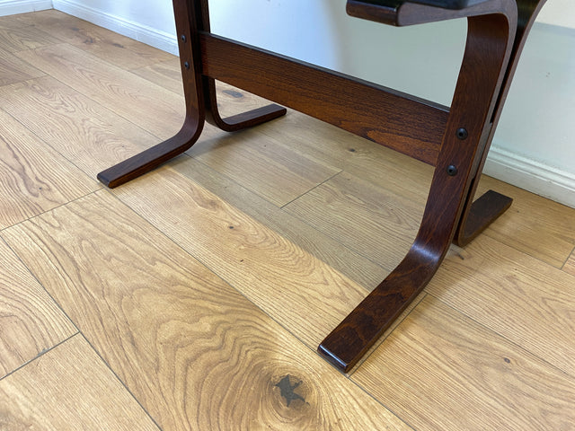 WMK # Zeitlos schöner & sehr gut erhaltener skandinavischer Designer Couchtisch Siesta by Ingmar Relling for Westnofa m. Rauchglasplatte # Glastisch Coffee Side Table Beistelltisch Mid-Century Vintage