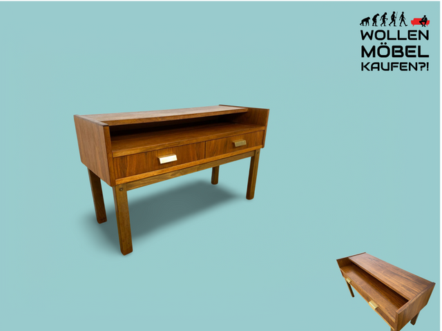 WMK # Stilvolles und sehr gut erhaltenes skandinavisches 1970er Jahre Lowboard mit Schubladen und formschönen Messinggriffen # Kommode Sideboard TV-Lowboard TV-Bank Flurkommode Space Age Vintage 60er