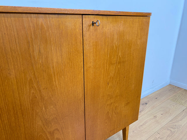 WMK # Stilvolles & gut erhaltenes skandinavisches Mid-Century Kommode aus vollem Holz in Teak mit Schubladen # Schrank Kommode Sideboard Schuhschrank Wäschekommode Vintage 60er Danish Design Teakholz
