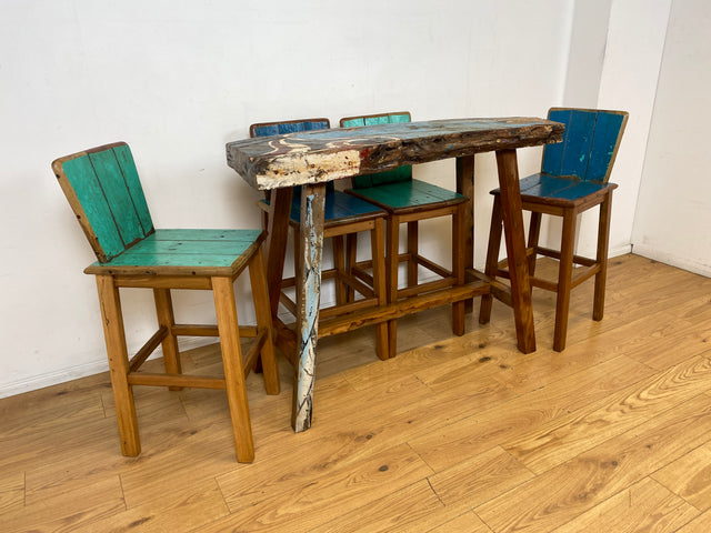 Formschöner und sehr robuster Stehtisch handgefertigt aus altem Bootsholz in Originalfarben I Teakholz massiv I in & Outdoor I Tisch Holztisch Bartisch Küchentisch Gastro Industrial Design Upcycling I