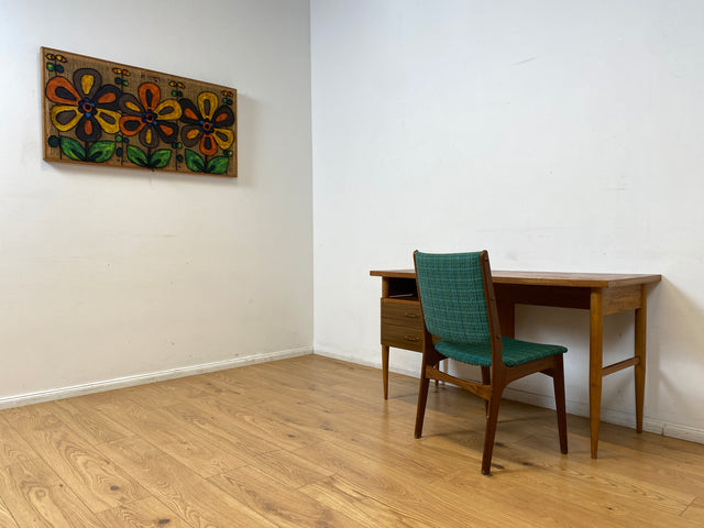 WMK I Versand 85€ I Stilvoller kleiner Mid-Century Schreibtisch , freistehend, mit Schubladen & Messinggriffen I Desk Arbeitstisch Bürotisch Sekretär DDR 60er 70er Vintage Berlin Regensburg Flensburg