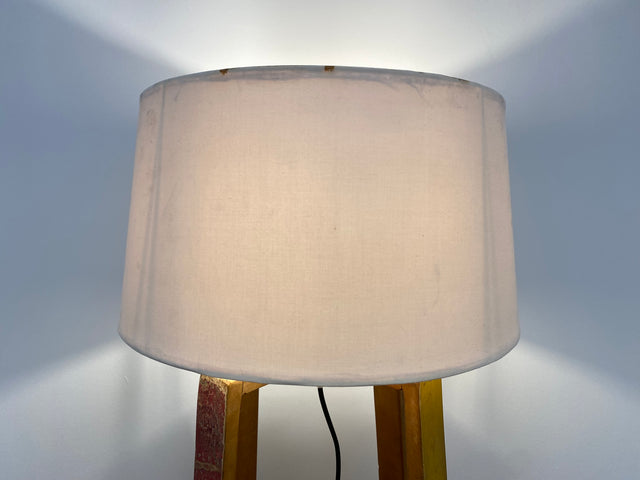 Boatwood by WMK # 1/3 Einzigartige Tischlampe mit Lampenfuß aus altem Bootsholz und weißem Lampenschirm, ein handgefertigtes Unikat in Originalfarben # Lampe Tischleuchte Schreibtischlampe Leselampe