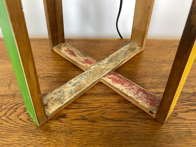 Boatwood by WMK # 1/3 Einzigartige Tischlampe mit Lampenfuß aus altem Bootsholz und weißem Lampenschirm, ein handgefertigtes Unikat in Originalfarben # Lampe Tischleuchte Schreibtischlampe Leselampe