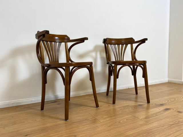 WMK # 1/2 Hochwertiger und sehr gut erhaltener Nachbau des berühmten Stuhl Nr. 24 von Thonet # Kaffeehausstuhl Bugholzstuhl Bistrostuhl Wiener Kaffeehaus Holzstuhl Küchenstuhl Esszimmerstuhl Vintage
