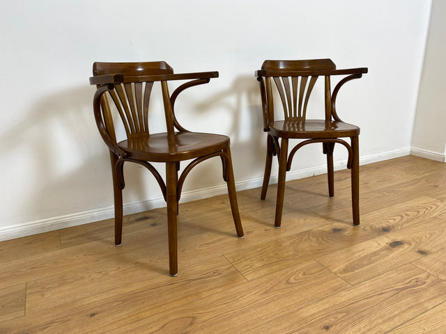 WMK # 1/2 Hochwertiger und sehr gut erhaltener Nachbau des berühmten Stuhl Nr. 24 von Thonet # Kaffeehausstuhl Bugholzstuhl Bistrostuhl Wiener Kaffeehaus Holzstuhl Küchenstuhl Esszimmerstuhl Vintage