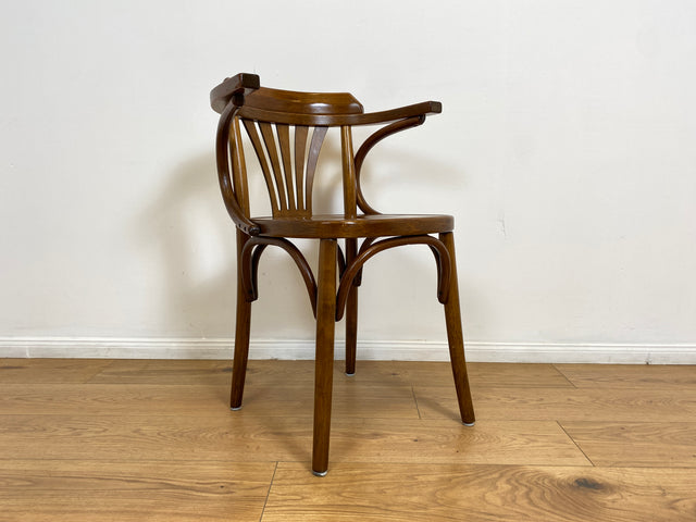 WMK # 1/2 Hochwertiger und sehr gut erhaltener Nachbau des berühmten Stuhl Nr. 24 von Thonet # Kaffeehausstuhl Bugholzstuhl Bistrostuhl Wiener Kaffeehaus Holzstuhl Küchenstuhl Esszimmerstuhl Vintage