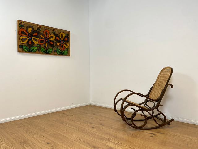 WMK # Kultiger und sehr gut erhaltener Vintage Schaukelstuhl im Stil von Thonet mit Bugholz Rahmen und Wiener Geflecht # Schaukelfauteuil Sessel Lesesessel Relaxsessel Rocking Chair Korbgeflecht Retro