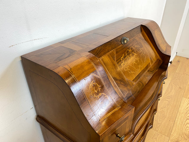 WMK # Sehr schöner und gut erhaltener kleiner Vintage Sekretär im antiken Stil mit Intarsien & Messinggriffen # Schreibschrank Schreibtisch Desk Kommode Schubladenkommode Stilmöbel Berlin Dresden Jena
