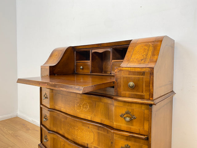 WMK # Sehr schöner und gut erhaltener kleiner Vintage Sekretär im antiken Stil mit Intarsien & Messinggriffen # Schreibschrank Schreibtisch Desk Kommode Schubladenkommode Stilmöbel Berlin Dresden Jena