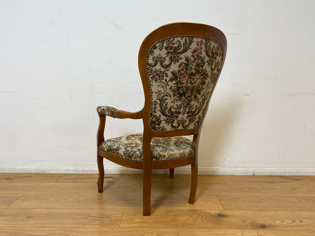 WMK I Eleganter und gut erhaltener Vintage Sessel im antiken Stil mit floralem Originalbezug