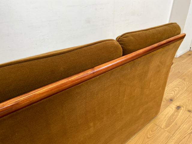 WMK I Versand 85€ I Schönes und sehr gemütliches Vintage Sofa mit stilvollem Holzrahmen und honigbraunem Bezug