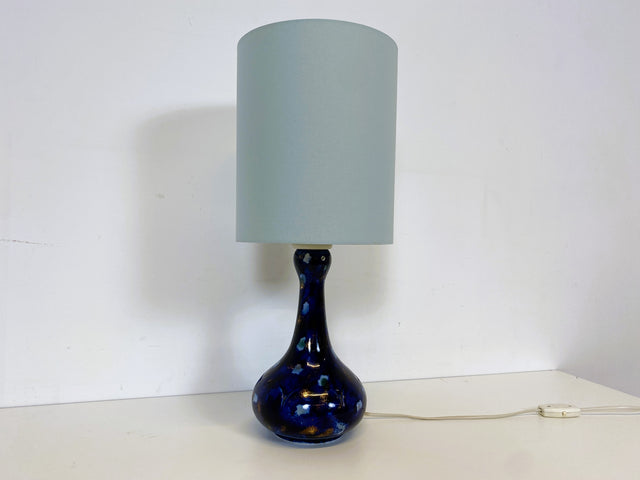 WMK # Wunderschöne und sehr gut erhaltene Vintage Tischlampe von Wallendorf 1764 mit blauem Kobalt Porzellan Lampenfuß und späterem Lampenschirm # Tischleuchte Leselampe Lampe Kobaltblau Mid-Century W