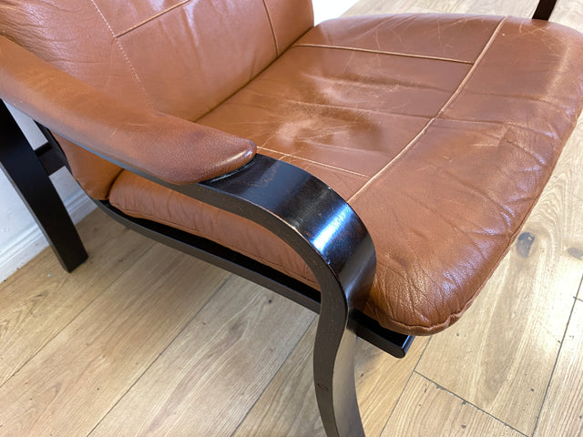Stilvoller und gemütlicher skandinavischer Mid-Century Sessel mit Bugholzrahmen und braunem Echtleder Bezug I Ledersessel Loungesessel Lesesessel Freischwinger Leder Vintage I