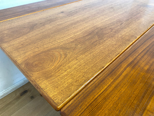 Stilvoller skandinavischer Designer Salontisch Trioh von Kai Kristiansen I auszieh- und höhenverstellbar I Teakholz I Wohnzimmertisch Couchtisch Esstisch Tisch Danish Design Mid-Century Vintage I