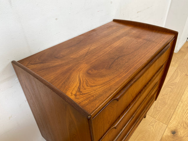 Das Highlight I Rare skandinavische Mid-Century Schminkkommode in Teakholz mit Schubladen & Spiegel I Kommode Sideboard Schminktisch Wäschekommode Frisierkommode Danish Design Vintage I