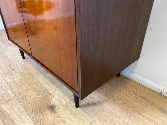 WMK I Perfekt aufgeteilter Mid-Century Kleiderschrank mit Schubladen & Kleiderstange I Schrank Wäscheschrank Schlafzimmerschrank Dielenschrank Garderobe Wardrobe 50er 60er Vintage Berlin Hamburg Köln