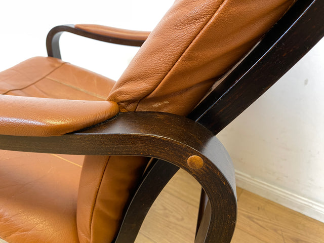 Stilvoller und gemütlicher skandinavischer Mid-Century Sessel mit Bugholzrahmen und braunem Echtleder Bezug I Ledersessel Loungesessel Lesesessel Freischwinger Leder Vintage I