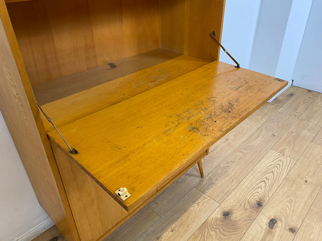 WMK I Rarer heller Mid-Century Schreibschrank in grüner Originalfarbe mit Messinggriffen I Sekretär Highboard Schrank Barschrank Bar Schreibtisch Bücherschrank Vintage 60er I Berlin Frankfurt Bayern