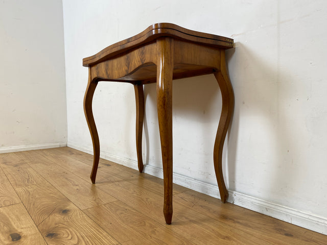 Eleganter aufklappbarer antiker Spieletisch in edlem Walnuss I Tisch Konsolentisch Konsole Esstisch Küchentisch Spieltisch Schreibtisch Jugendstil Chippendale Vintage I