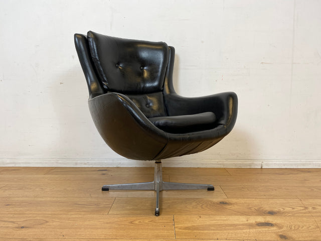 Formschöner skandinavischer Space Age Drehsessel mit Kunstleder Bezug bau ähnlich mit Eggchair I Sessel Ledersessel Armchair Designersessel Ei Lesesessel Vintage 70er I