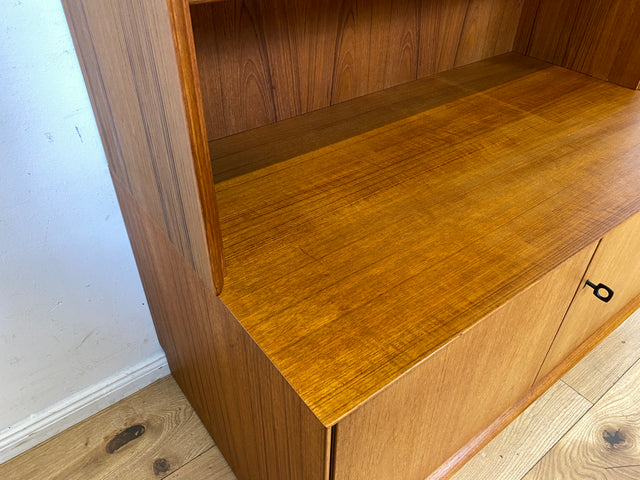 Schöner hoher modularer Vintage Bücherschrank von Strobeck in skandinavischem Stil I Teakholz I Regal Bücherregal Holzregal Kommode Danish Design Mid-Century Vintage Teak 70er I