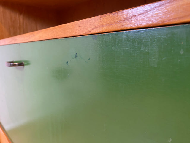 WMK I Rarer heller Mid-Century Schreibschrank in grüner Originalfarbe mit Messinggriffen I Sekretär Highboard Schrank Barschrank Bar Schreibtisch Bücherschrank Vintage 60er I Berlin Frankfurt Bayern