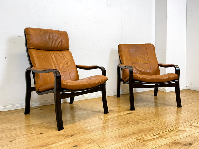 Stilvoller und gemütlicher skandinavischer Mid-Century Sessel mit Bugholzrahmen und braunem Echtleder Bezug I Ledersessel Loungesessel Lesesessel Freischwinger Leder Vintage I