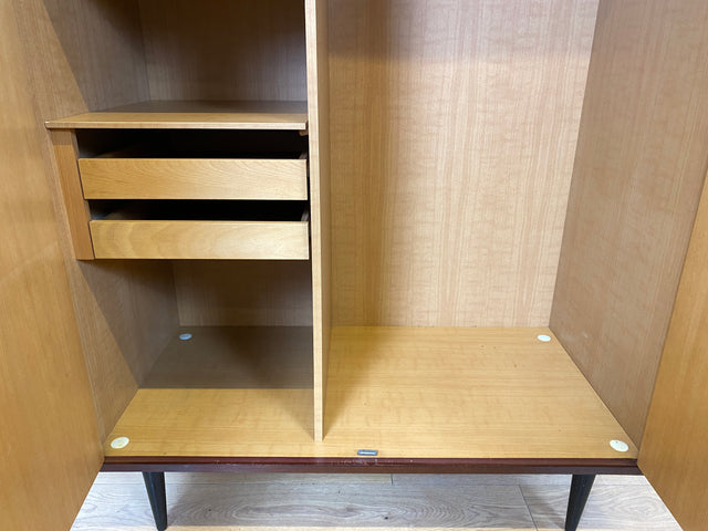 WMK I Perfekt aufgeteilter Mid-Century Kleiderschrank mit Schubladen & Kleiderstange I Schrank Wäscheschrank Schlafzimmerschrank Dielenschrank Garderobe Wardrobe 50er 60er Vintage Berlin Hamburg Köln