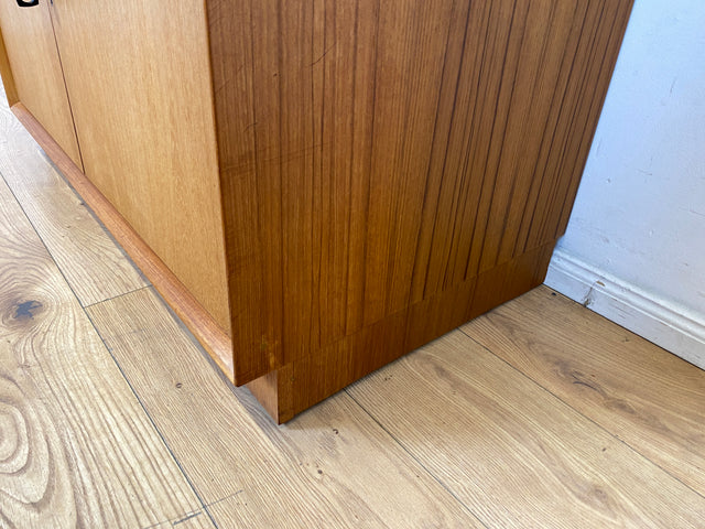 Schöner hoher modularer Vintage Bücherschrank von Strobeck in skandinavischem Stil I Teakholz I Regal Bücherregal Holzregal Kommode Danish Design Mid-Century Vintage Teak 70er I