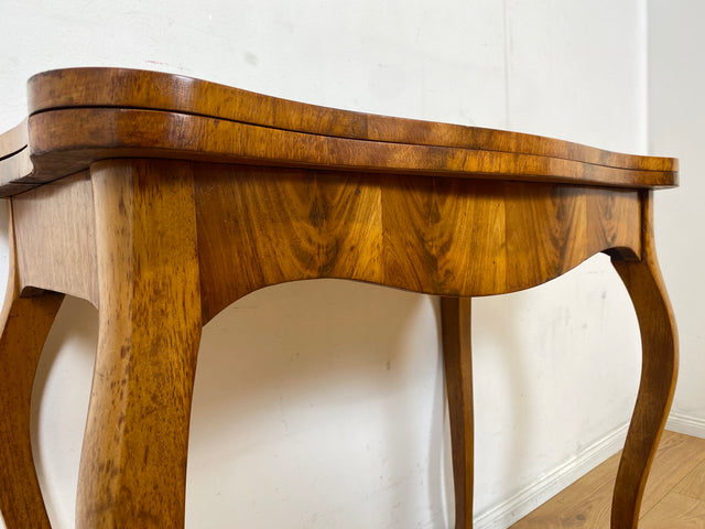 Eleganter aufklappbarer antiker Spieletisch in edlem Walnuss I Tisch Konsolentisch Konsole Esstisch Küchentisch Spieltisch Schreibtisch Jugendstil Chippendale Vintage I