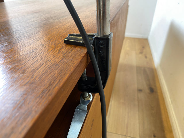 Sehr rare verstellbare Mid-Century Schwanenhals Tischleuchte von VEB NARVA I Lampe Leuchte Architektenlampe Schreibtischlampe Arbeitsleuchte Vintage Retro Werkstatt Ostalgie Industrie Design I