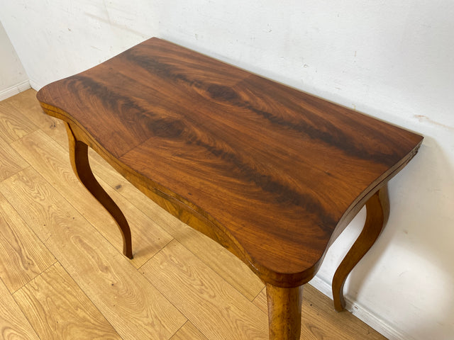 Eleganter aufklappbarer antiker Spieletisch in edlem Walnuss I Tisch Konsolentisch Konsole Esstisch Küchentisch Spieltisch Schreibtisch Jugendstil Chippendale Vintage I