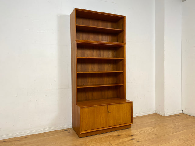 Schöner hoher modularer Vintage Bücherschrank von Strobeck in skandinavischem Stil I Teakholz I Regal Bücherregal Holzregal Kommode Danish Design Mid-Century Vintage Teak 70er I